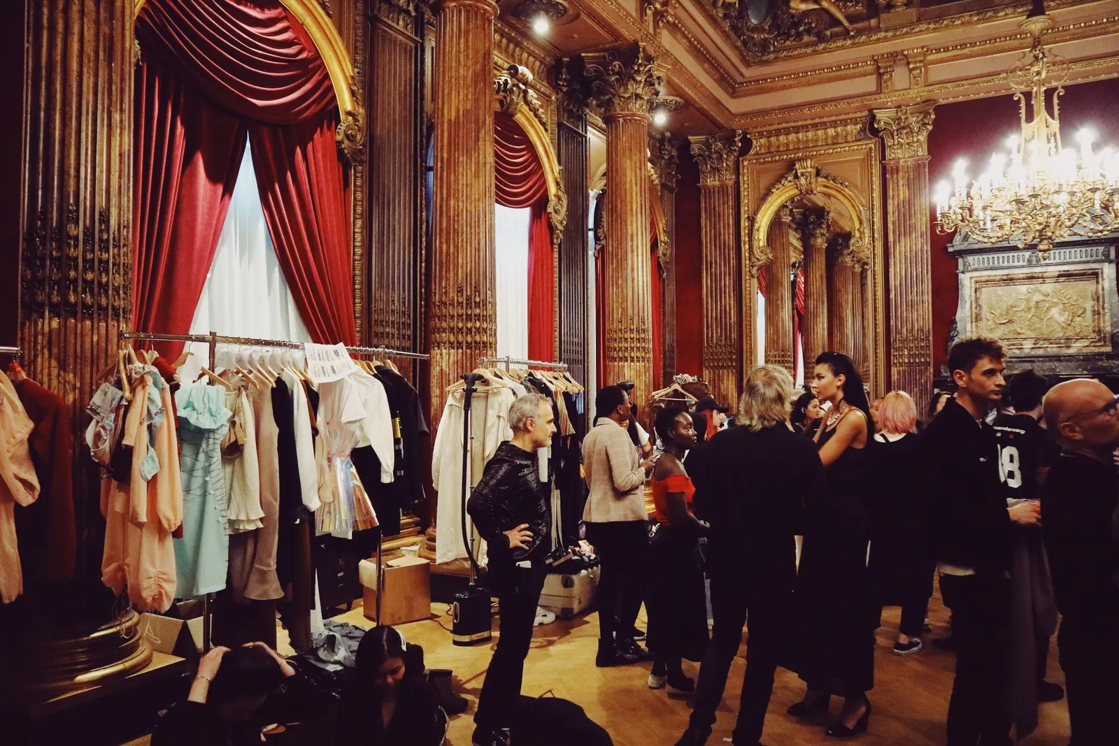 Serunya Persiapan Desainer Indonesia di Paris Fashion Week Spring 2020