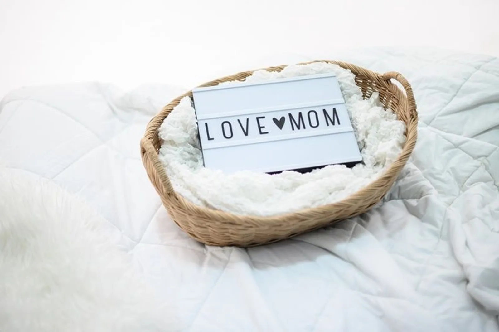11 Kata Mutiara untuk Mama yang Sudah Meninggal, Menyayat Hati!