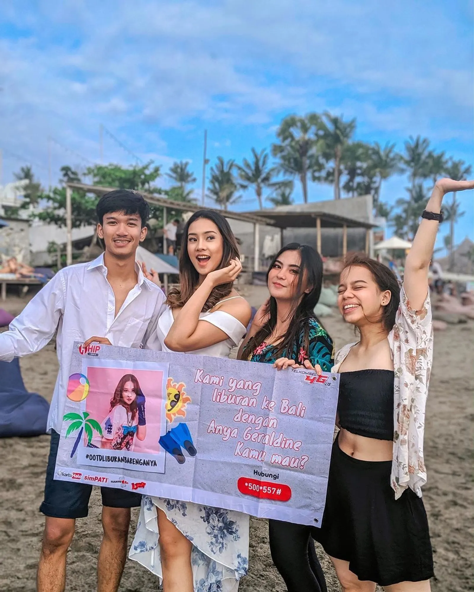 Bali, Inilah Potret Traveling ala Anya Geraldine   