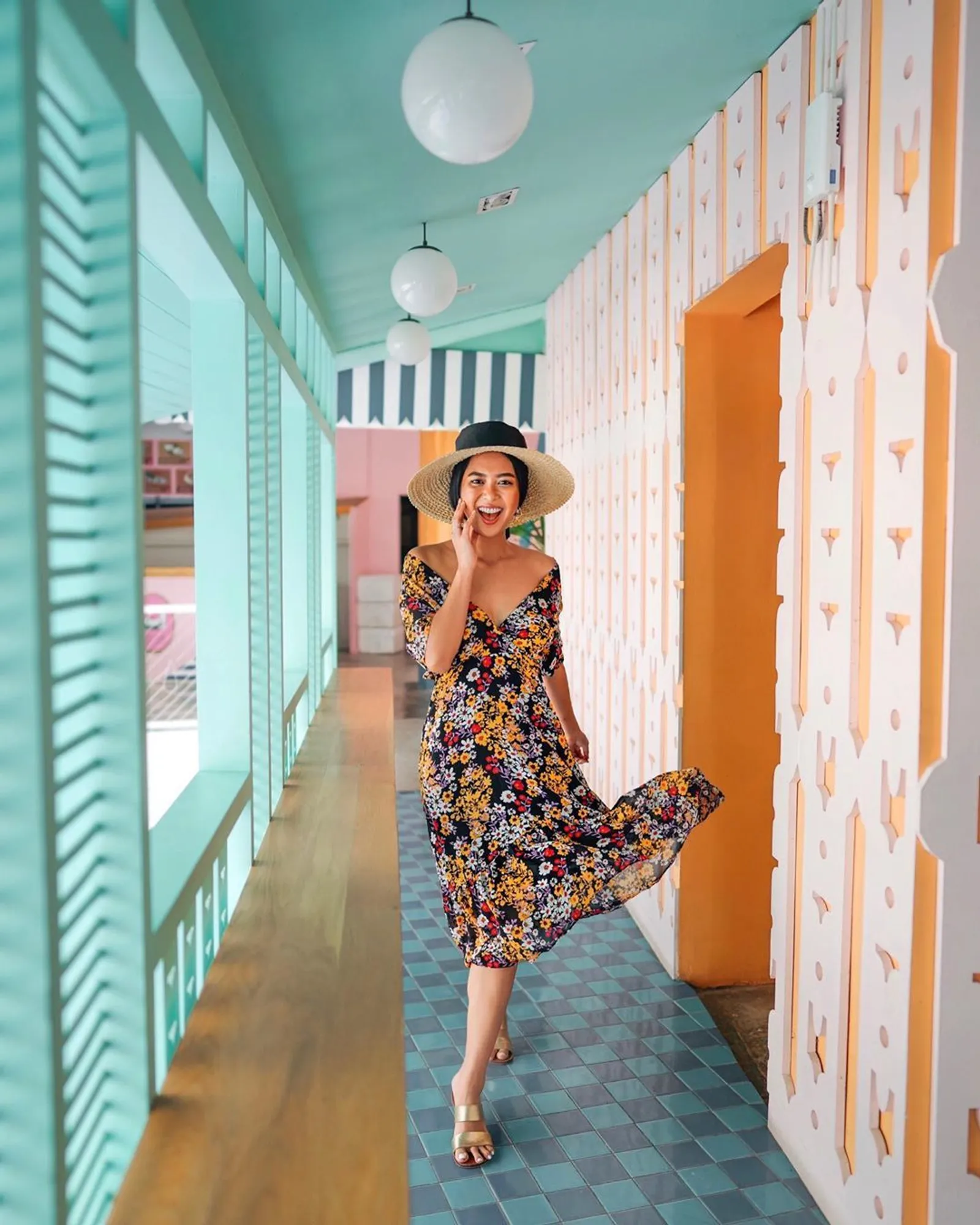 OOTD Liburan Musim Panas a La Selebgram Indonesia, Kece!