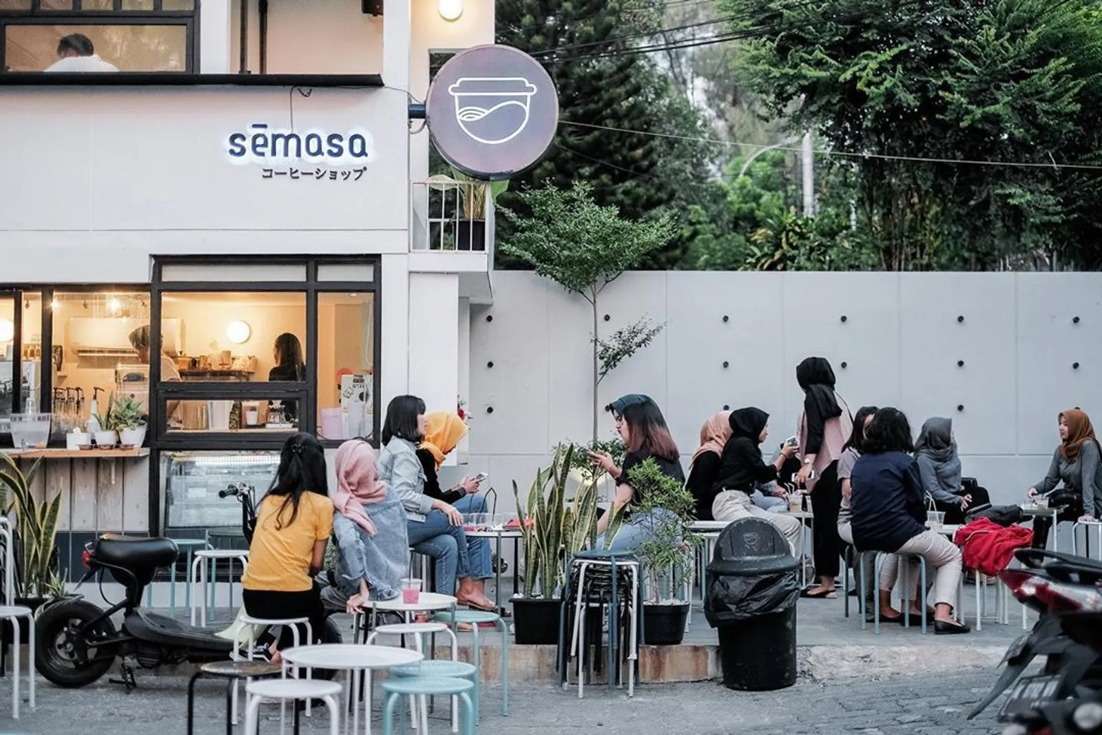 7 Coffee Shop Terbaru yang Instagrammable di Semarang