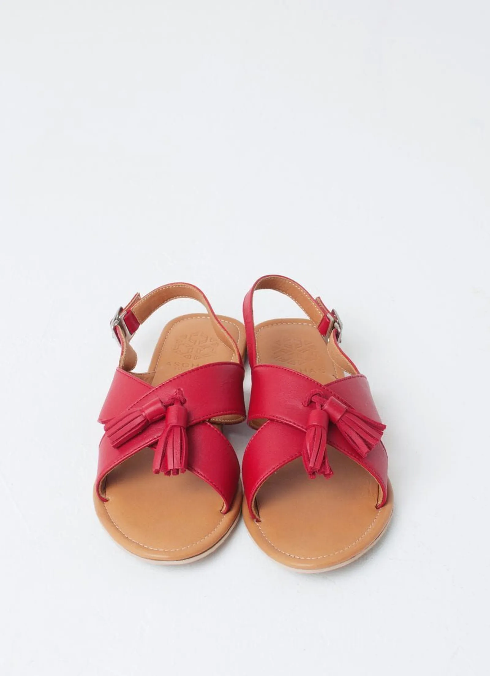 #PopbelaOOTD: Mau Liburan ke Pantai? Andalkan Sandal Ini!