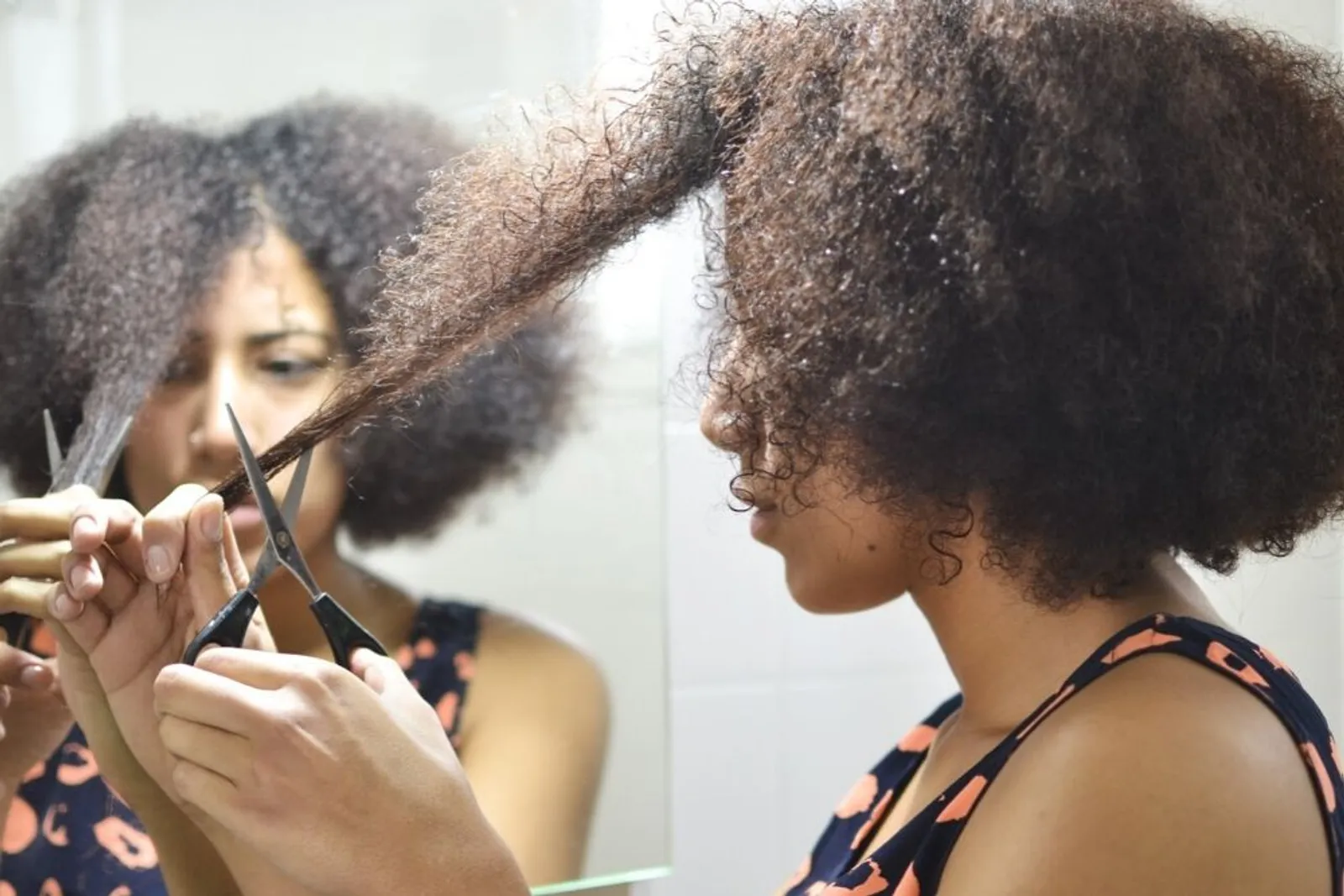 7 Tips yang Bakal Bikin Rambut Ikalmu Semakin Indah