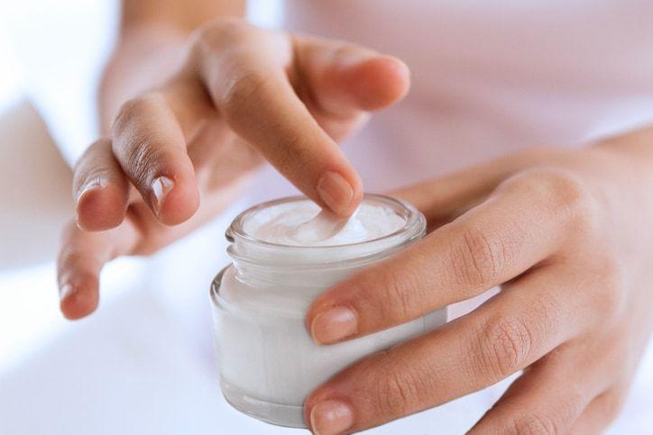 7 Kebiasaan Sebelum Tidur yang Dapat Membuat Kulit Lebih Sehat