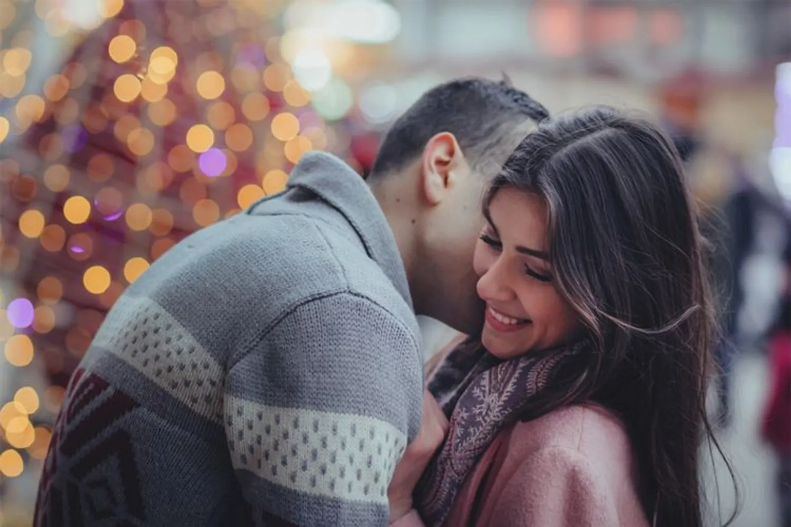 32 Ucapan Selamat Tahun Baru Romantis untuk Pasangan