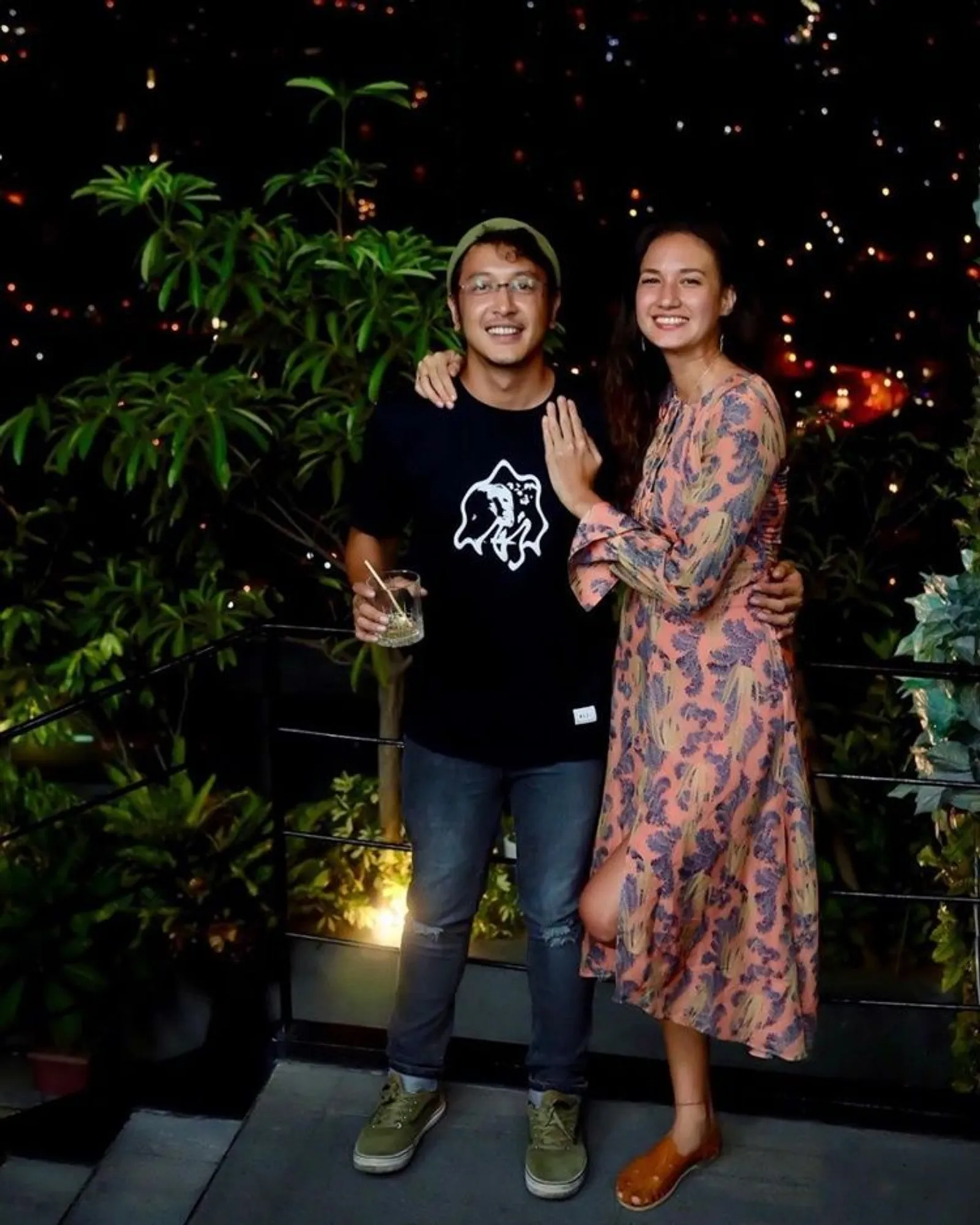 10 Potret Harmonis Rumah Tangga Nadine Chandrawinata & Dimas Anggara