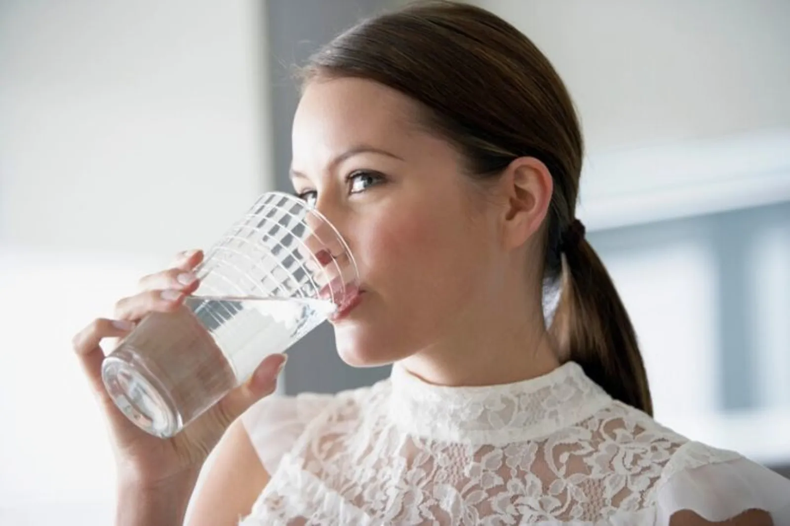 Ini 7 Manfaat yang Akan Kamu Rasakan Jika Rutin Minum Infused Water