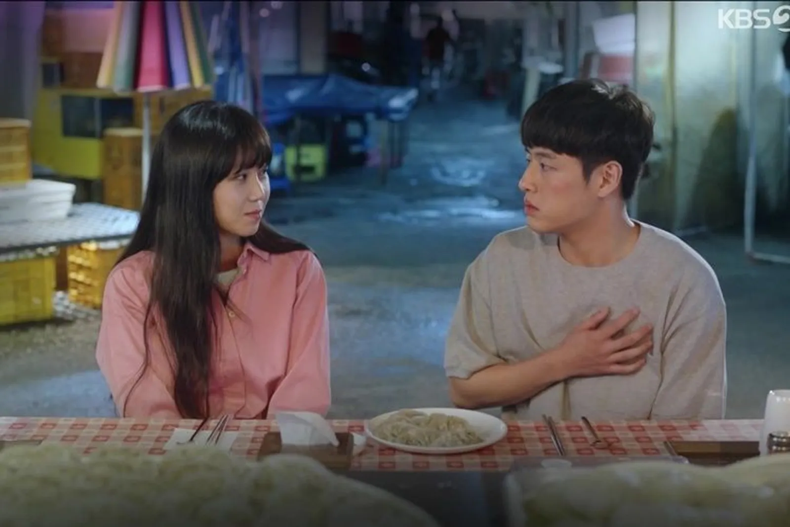 So Sweet! Ini 6 Pasangan Menggemaskan di K-Drama 2019
