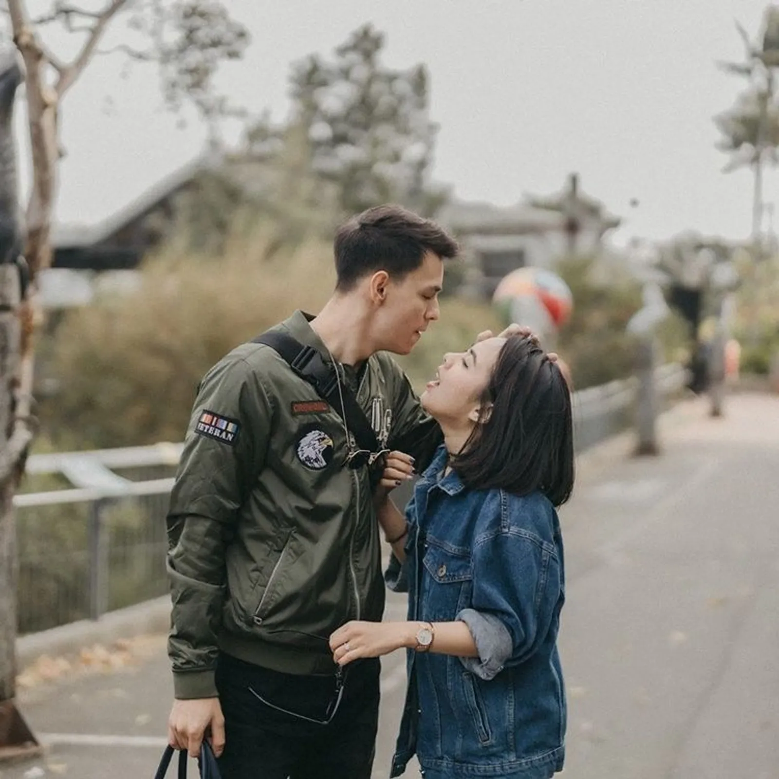 Sudah Lamaran, 10 Pasangan Artis Ini Diprediksi Akan Menikah di 2020