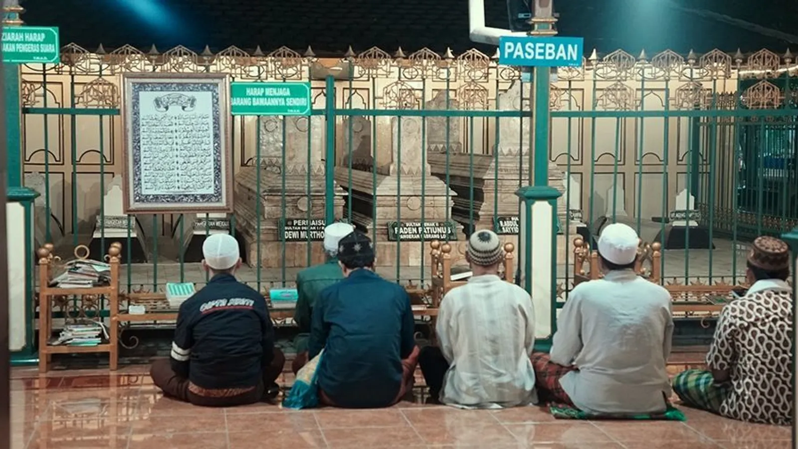 12 Potret Masjid Agung Demak, Jadi yang Tertua di Indonesia