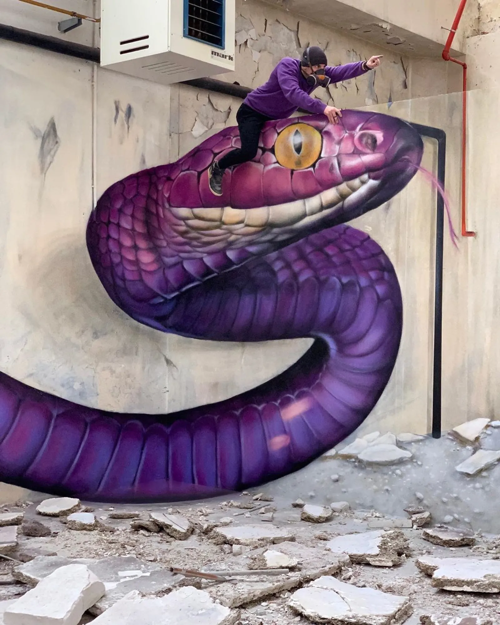 Aesthetic dan Keren, 20 Mural Ini Jadi Spot Favorit yang Instagramable
