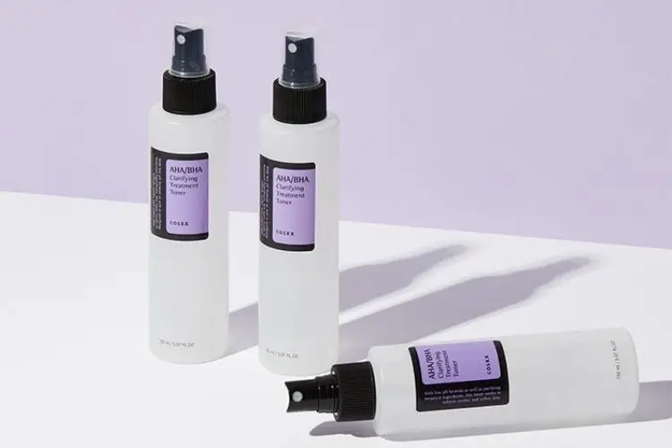 5 Rekomendasi Exfoliating Toner yang Aman Untuk Kulit Berjerawat