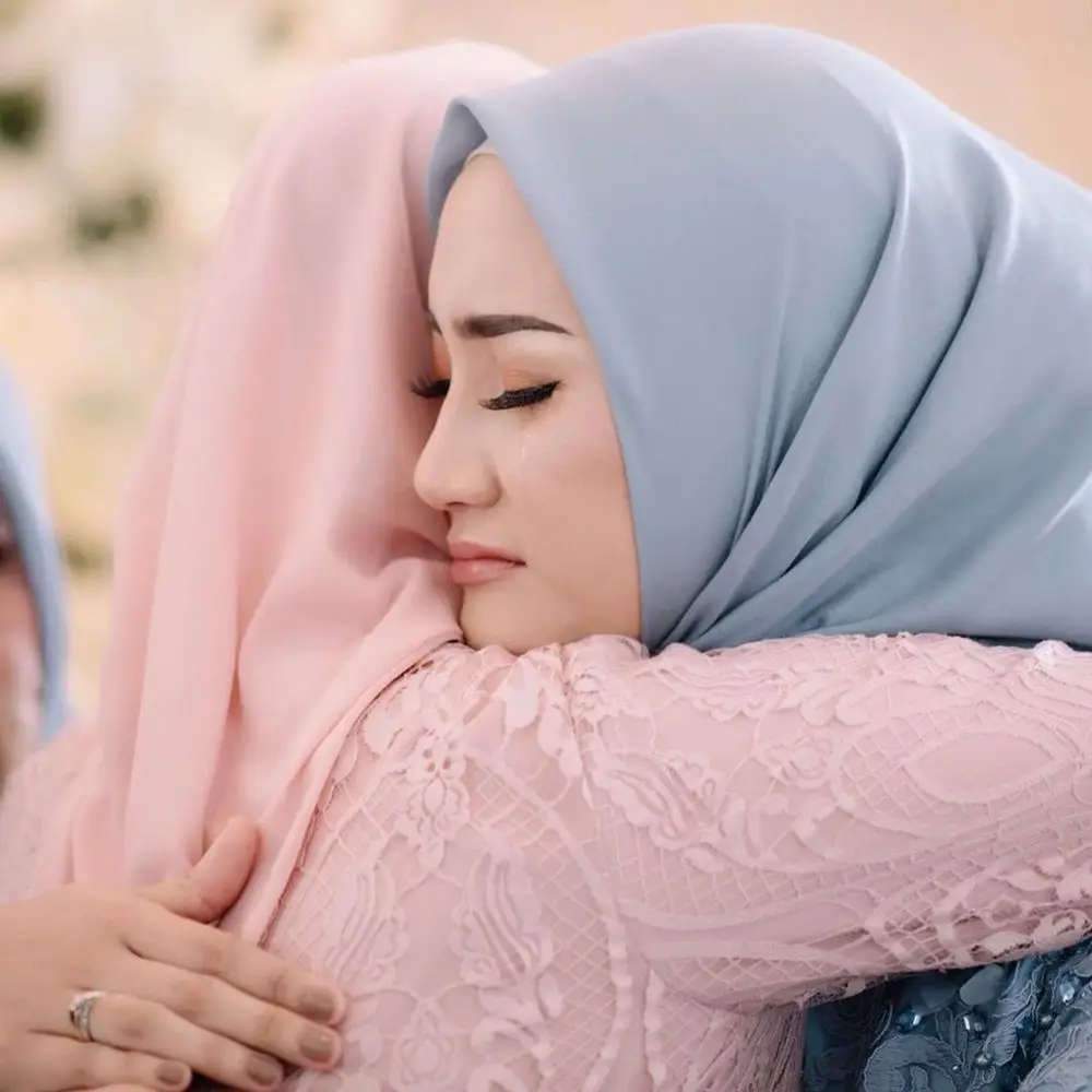 Dijuluki Sibling Goals, Ini 8 Bukti Kompaknya Citra Kirana-Erica Putri