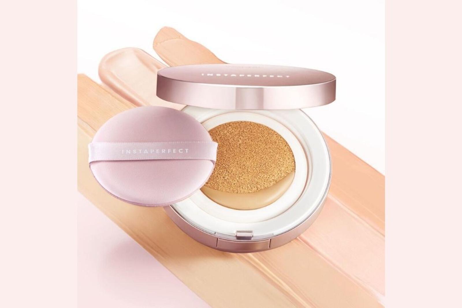 Sukses Bikin Wajah Flawless, Ini Rekomendasi 7 Cushion Lokal Terbaik!