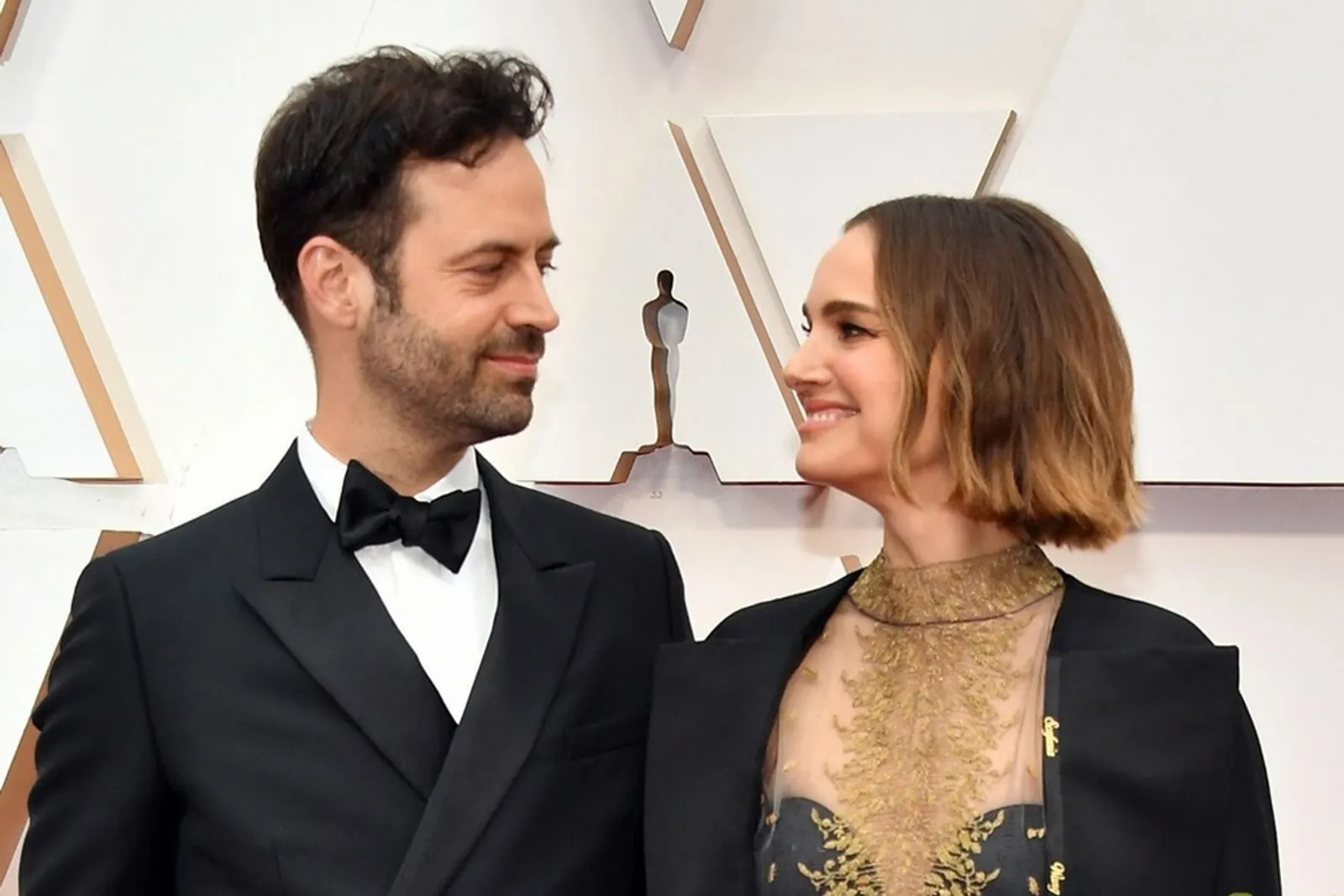 15 Pasangan Paling Romantis di Karpet Merah Piala Oscar 2020