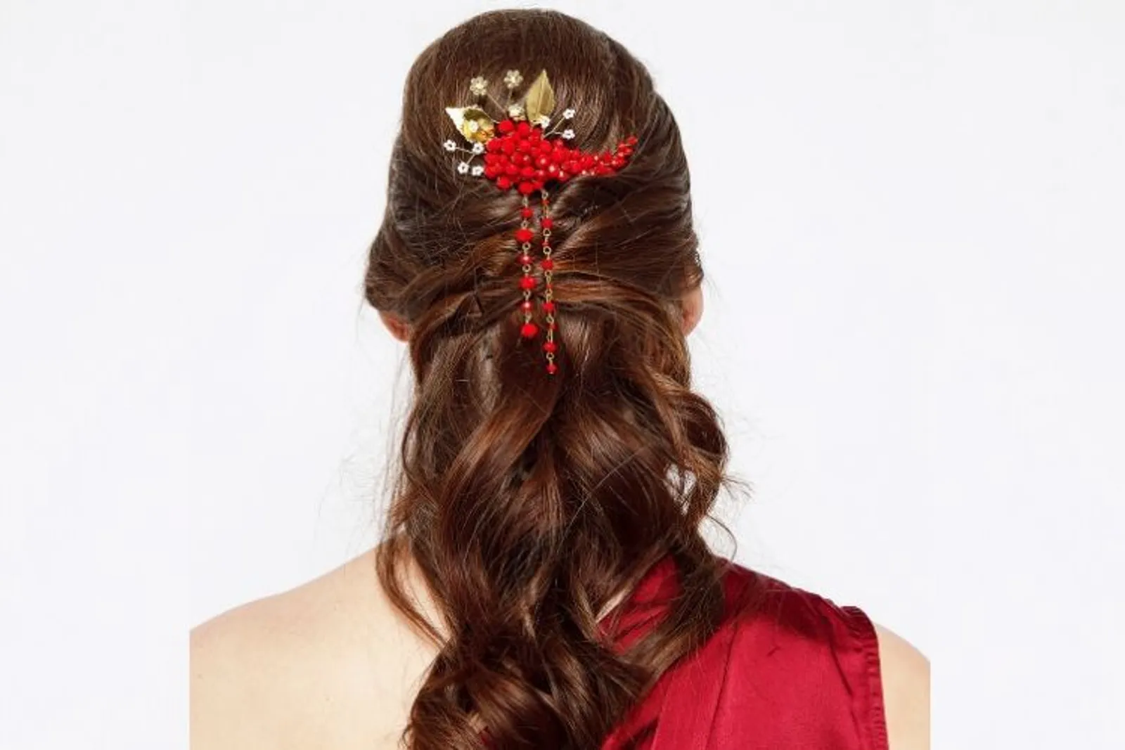 #PopbelaOOTD: Tampil Cantik dengan Aksesori Rambut dari Brand Lokal