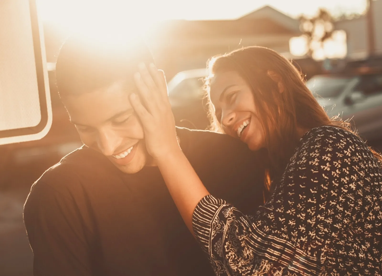 Ternyata, 5 Hal Kecil Ini Bisa Membuat Pasanganmu Merasa Dihargai