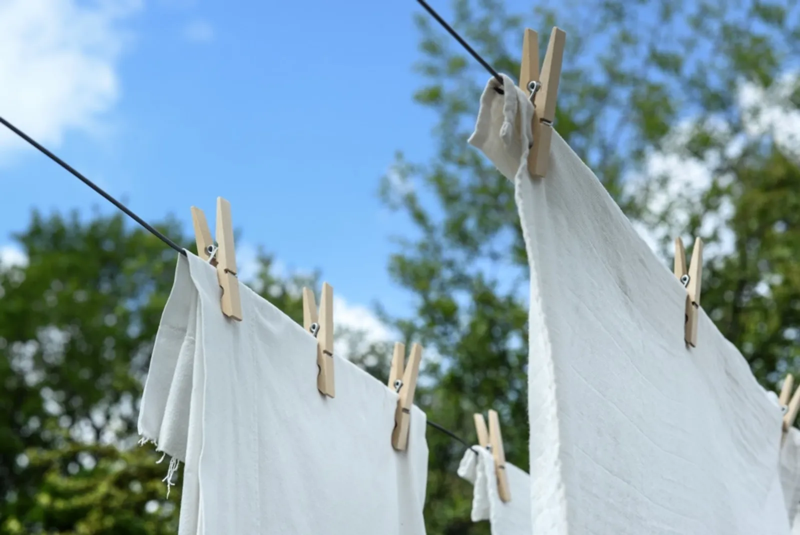Banjir Datang Lagi, Ini 4 Cara Cuci Pakaian dari Lumpur Pasca Banjir