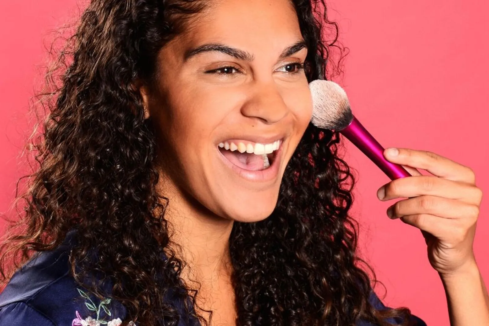 7 Tips Supaya Makeup Tetap On Point Walau Pakai Masker