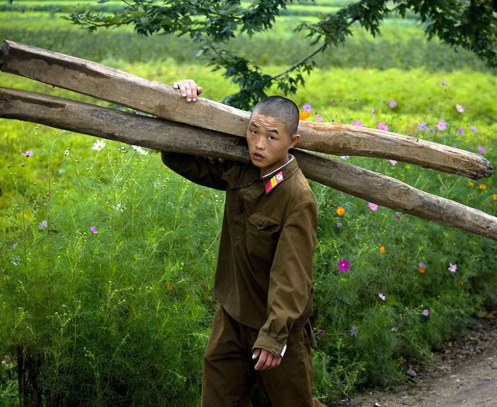 10 Foto yang Diambil di Korea Utara Ini Pasti Bikin Kim Jong Un Marah