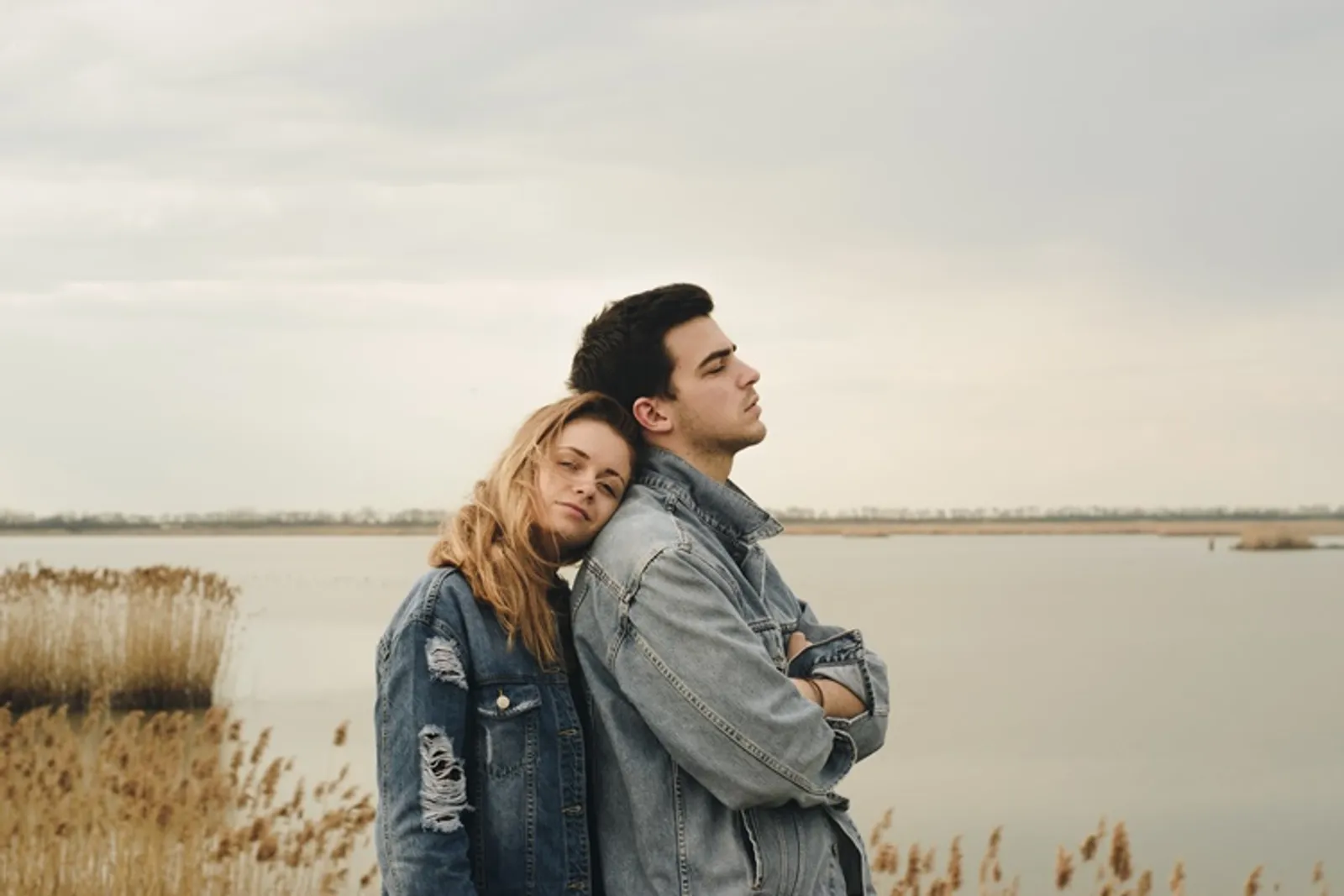 10 Hal yang Bisa Jadi Penyebab Kamu Lelah dalam Hubungan