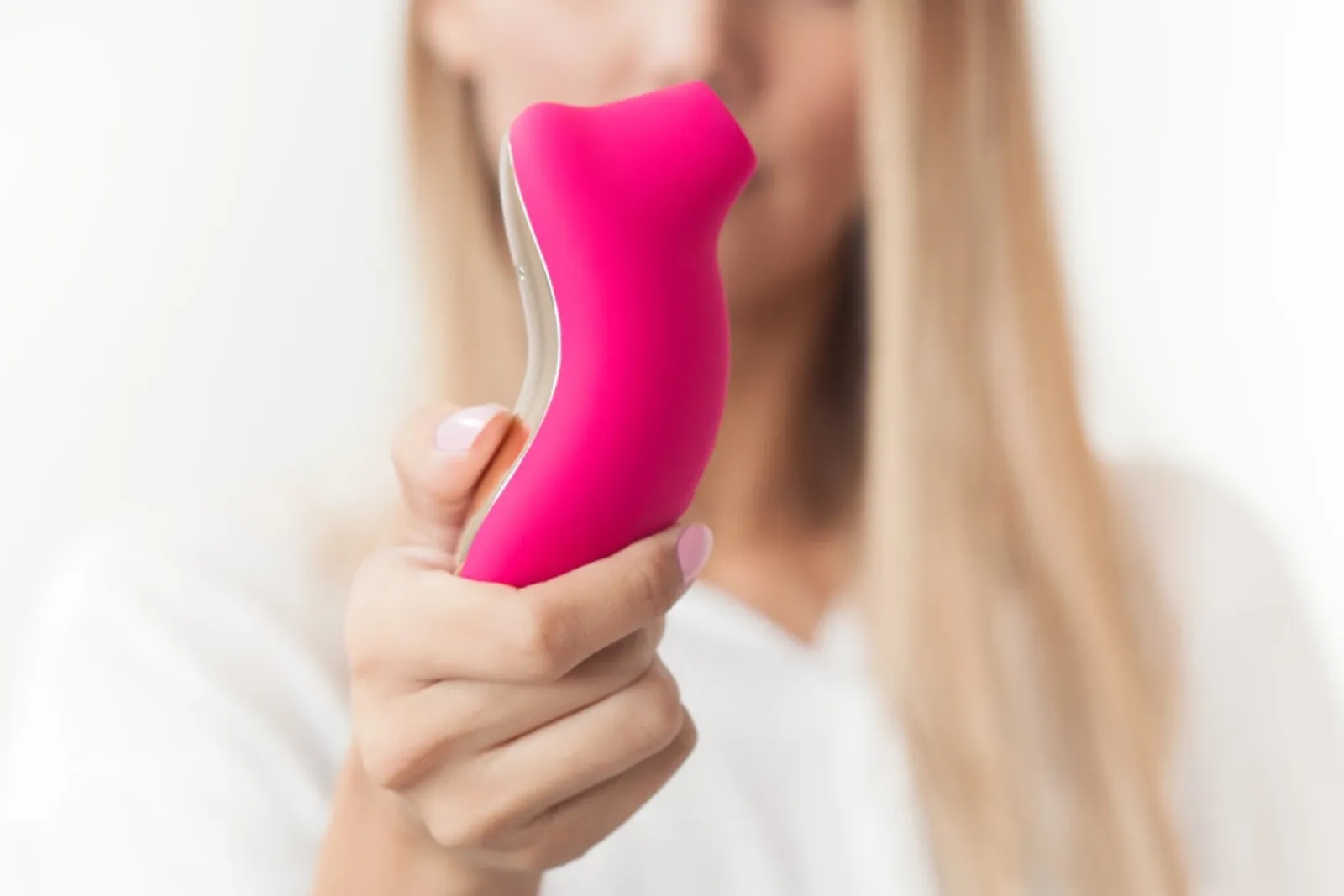 9 Pilihan Sex Toys untuk Kamu yang Sedang Isolasi Diri di Rumah