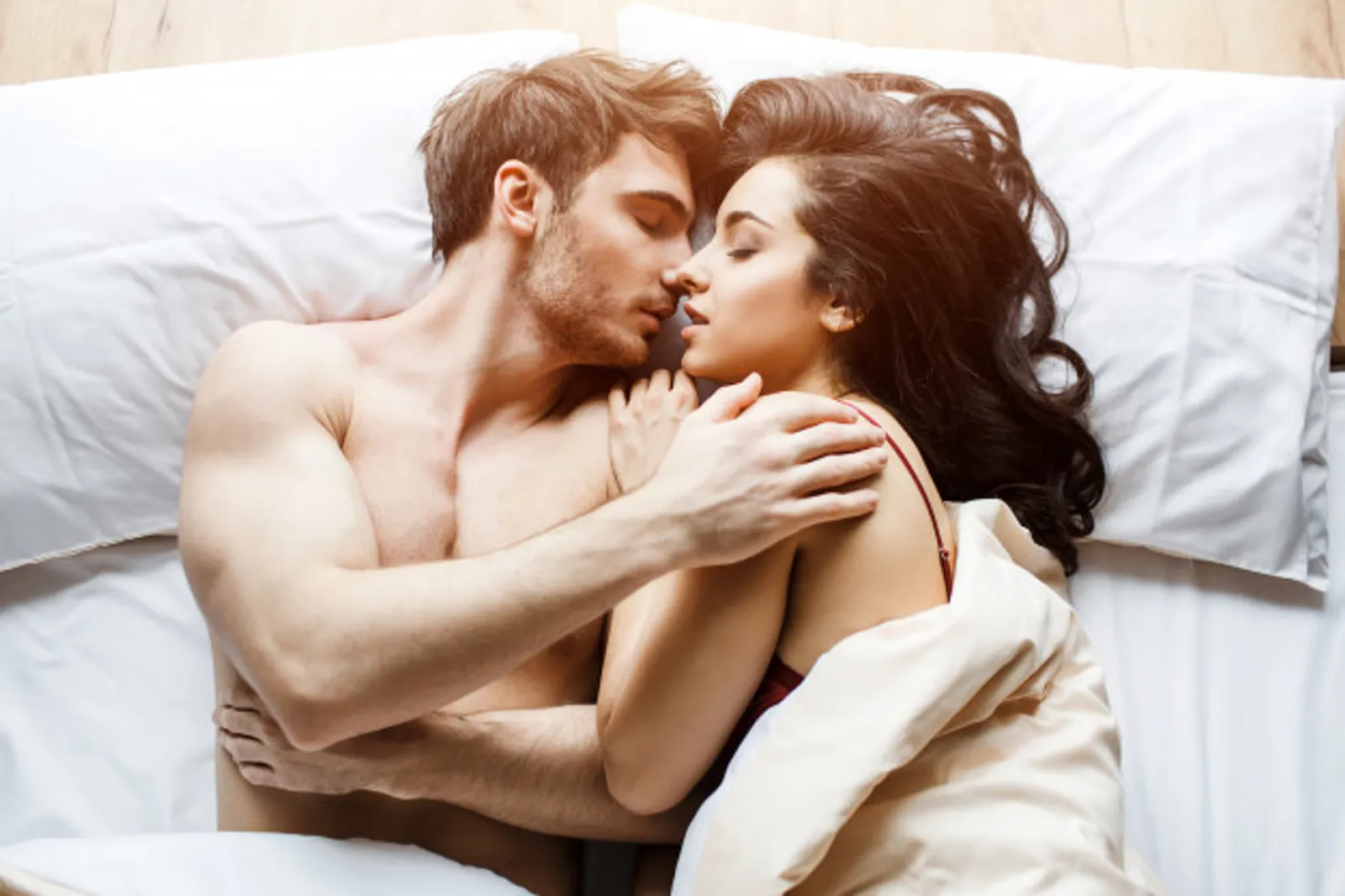 7 Cara Ini Dijamin Sukses Bikin Hubungan Seksmu Lebih Intim