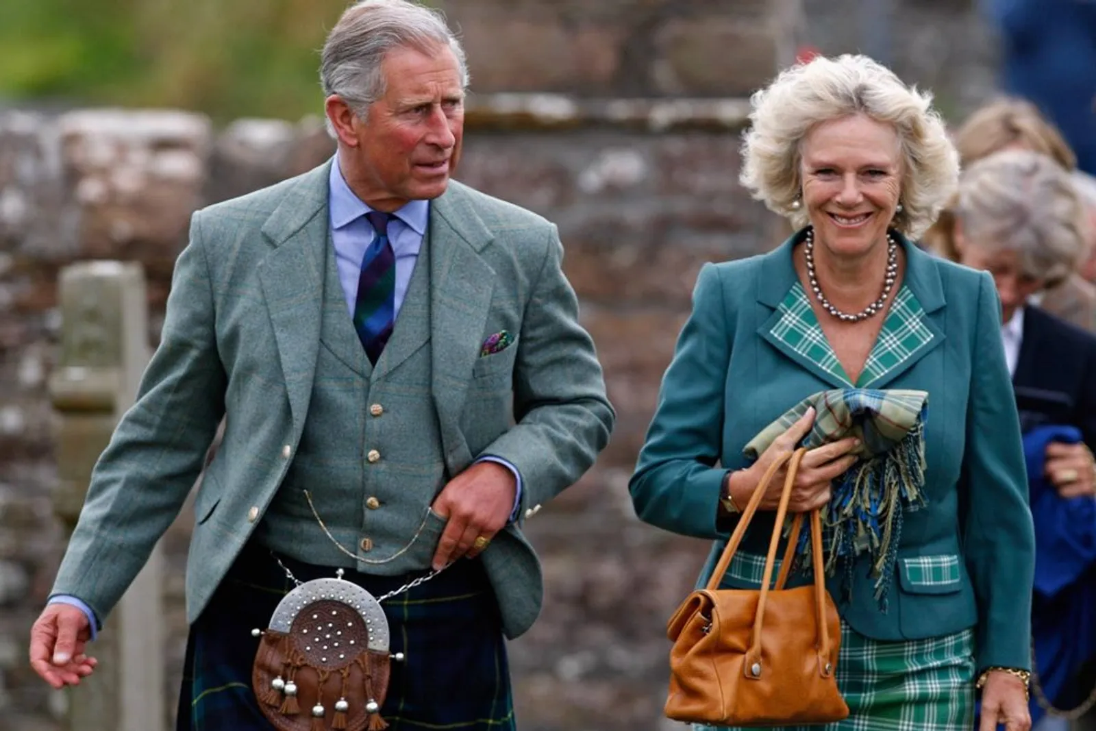 Terlibat Cinta Segitiga, Ini Kisah Pangeran Charles & Camilla Parker