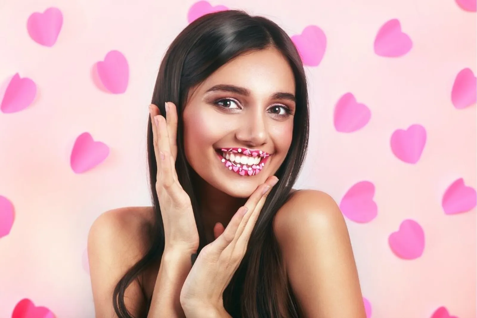 7 Rekomendasi Lip Scrub yang Bikin Bibir Kamu Lembap dan Sehat 