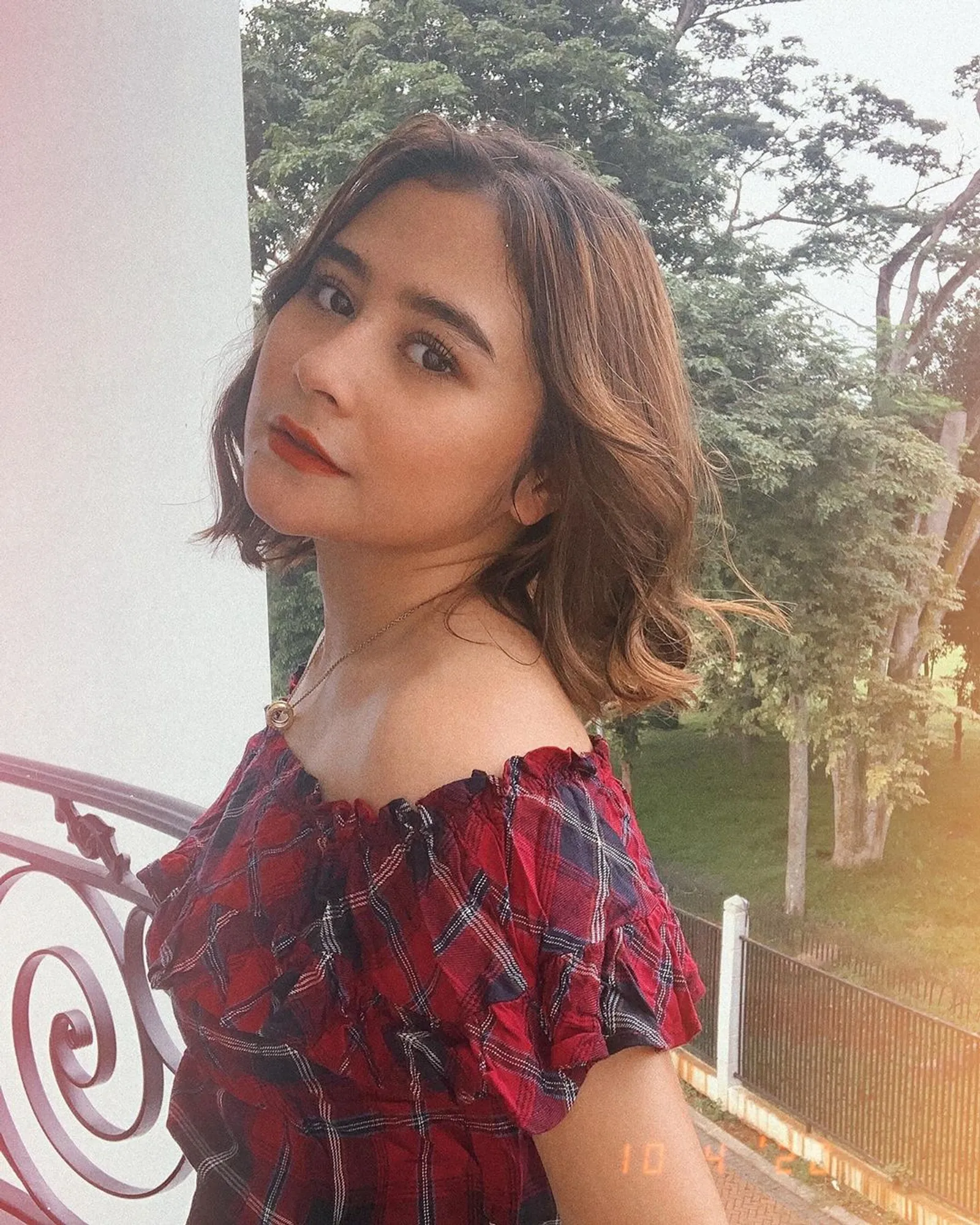 Intip Gaya Prilly Latuconsina Saat di Rumah Aja, Tetap Kece!