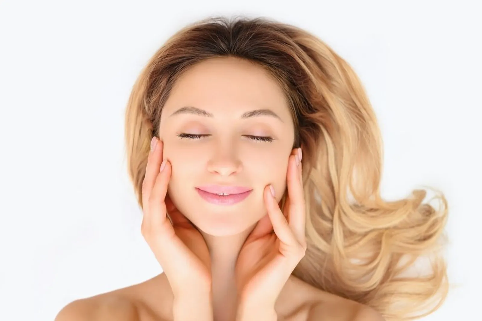 5 Tips Menggunakan Skincare untuk Kulit Berjerawat