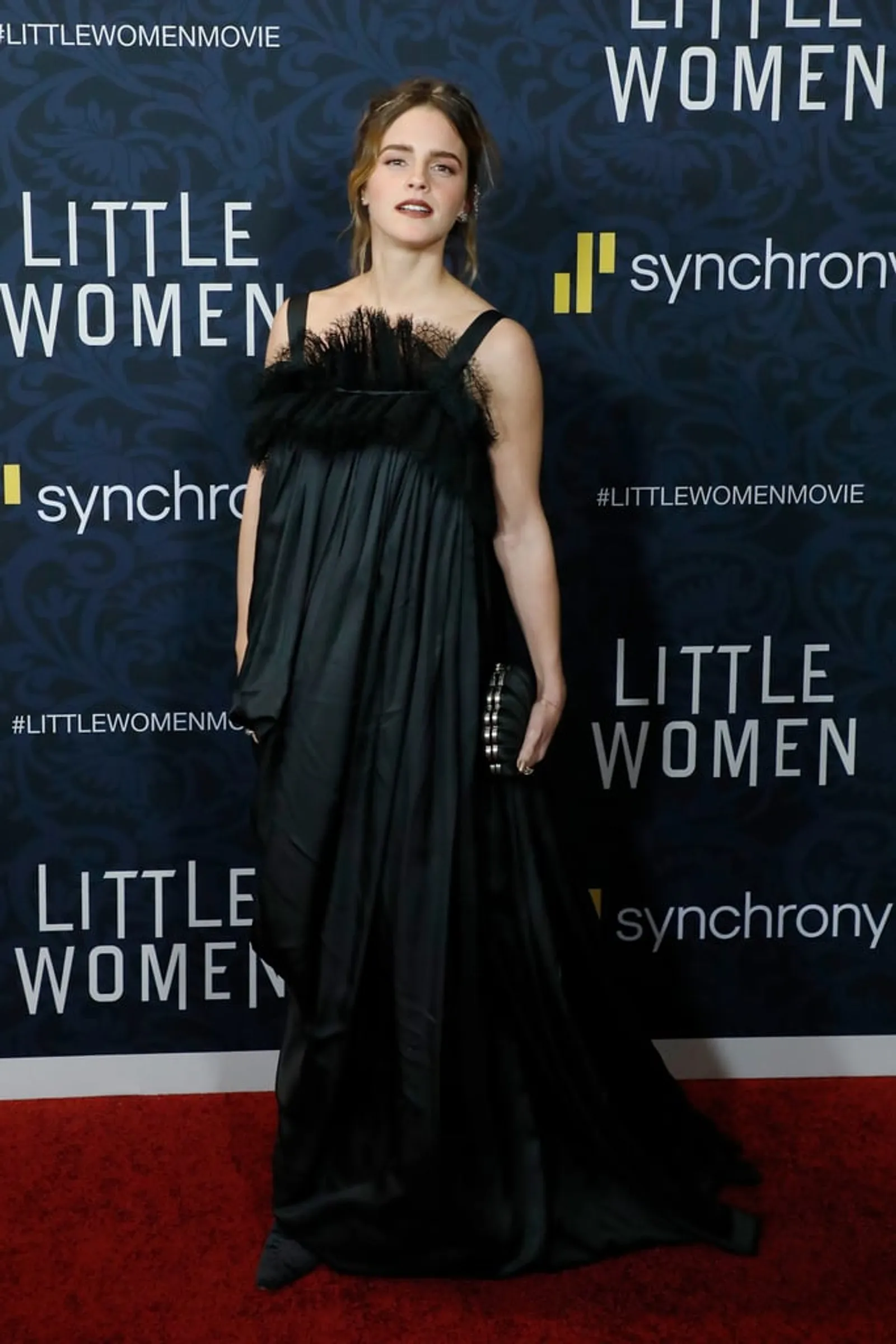 Memasuki Umur 30 Tahun, Ini Gaya Glamor Emma Watson di Karpet Merah