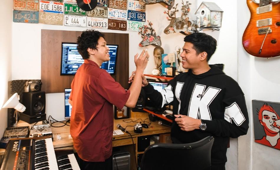 RAN X HINDIA Rilis Lagu Baru, Inspirasi untuk Berhenti Berpura-Pura