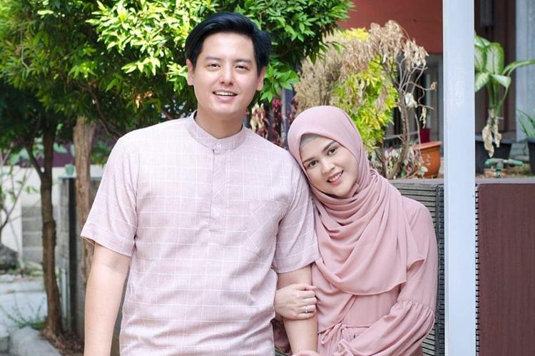 20 Pasangan Artis yang Jalani Ramadan Pertama Sebagai Suami Istri 