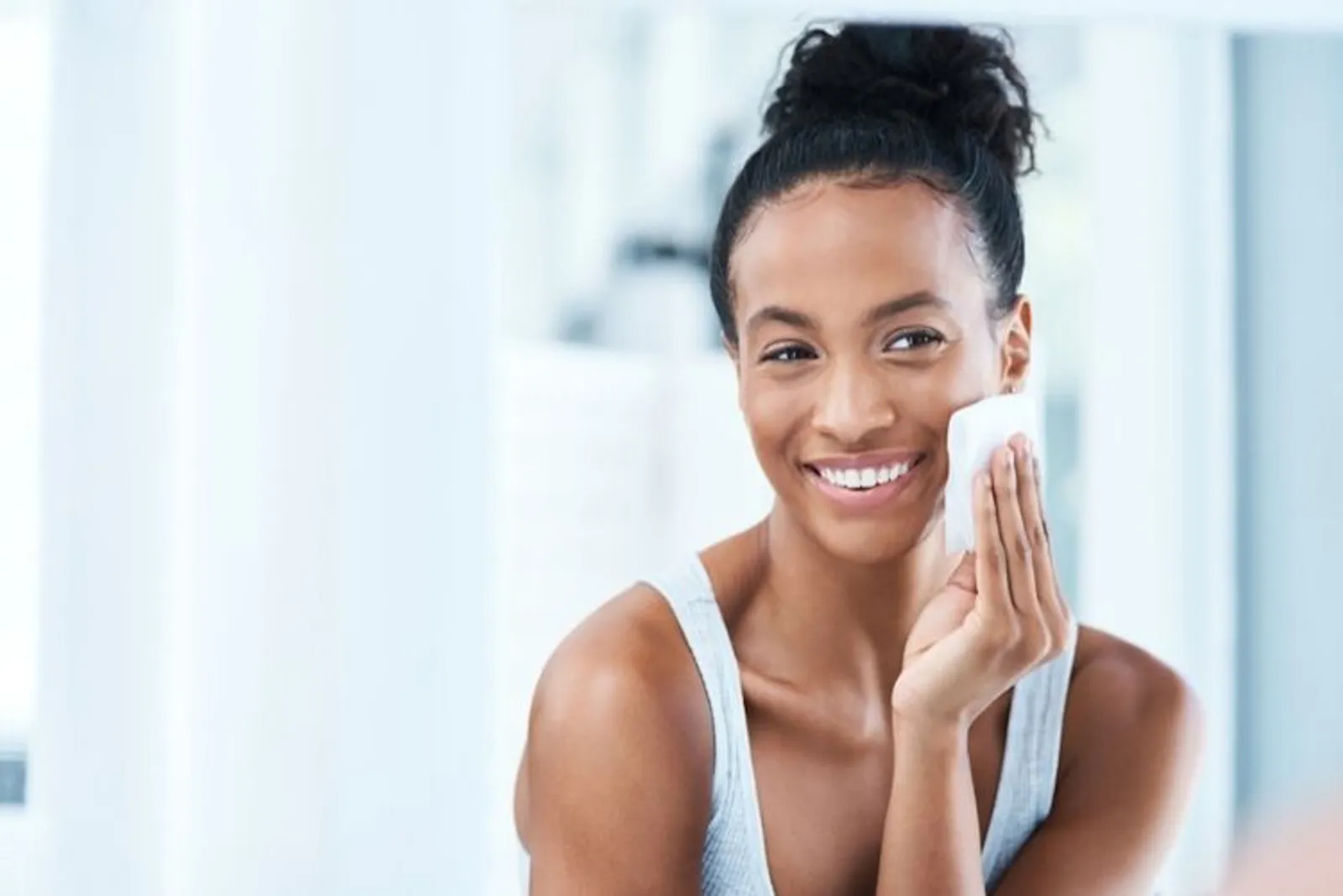 7 Tahapan Skincare Ini Dijamin Bikin Wajah Semakin Bersih Bercahaya
