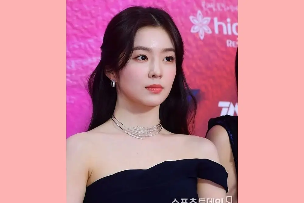 Intip 9 Pesona Irene Red Velvet yang Paling Mencuri Perhatian 