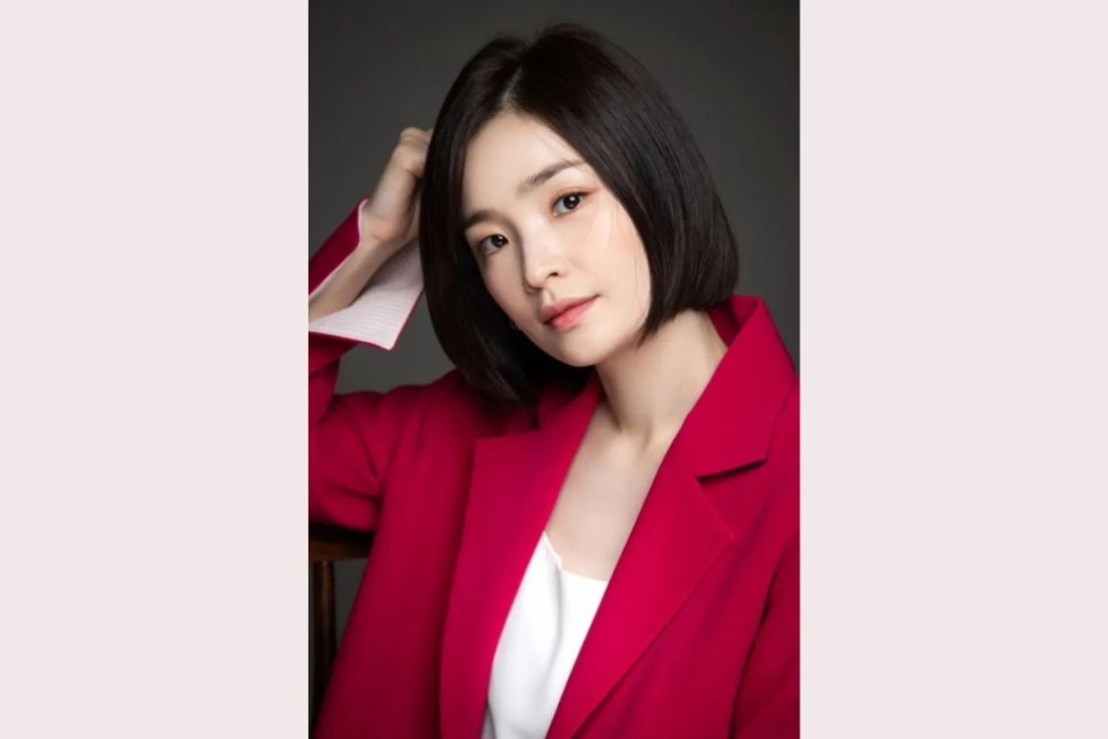 9 Potret Jeon Mi Do, Dokter Imut di Kdrama Hospital Playlist  