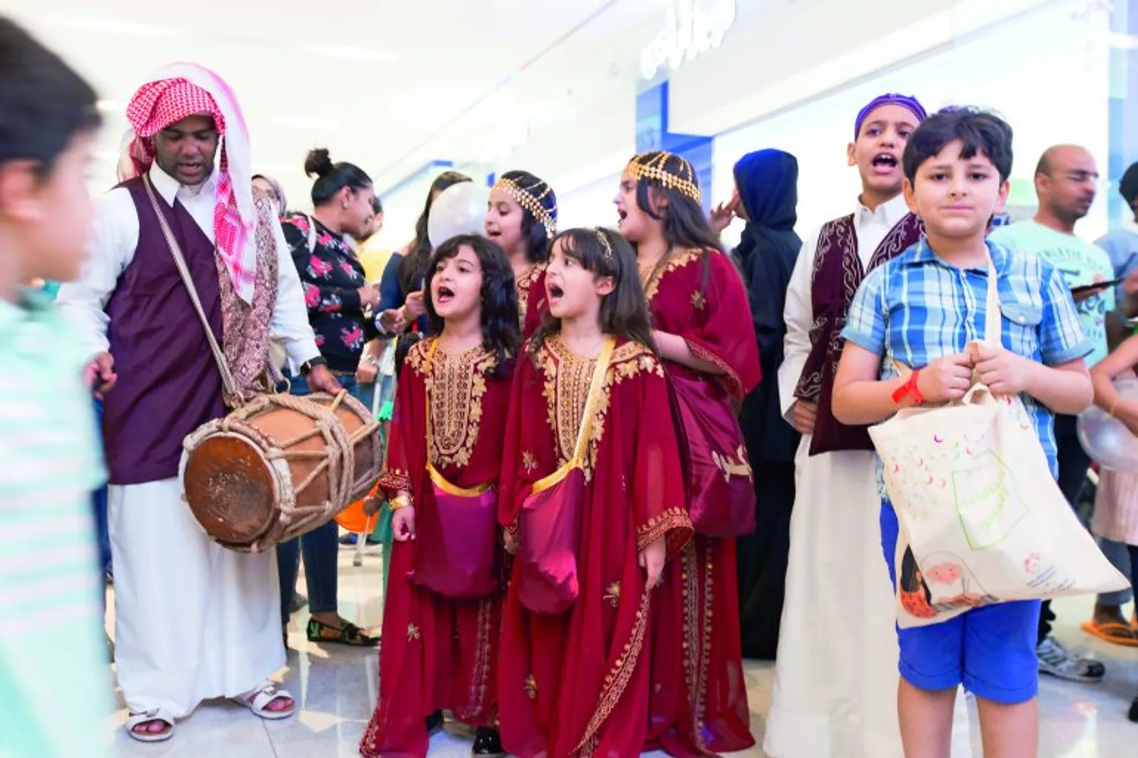Unik, Intip 6 Tradisi Ramadan di Dunia yang Bikin Kangen Buat Kumpul