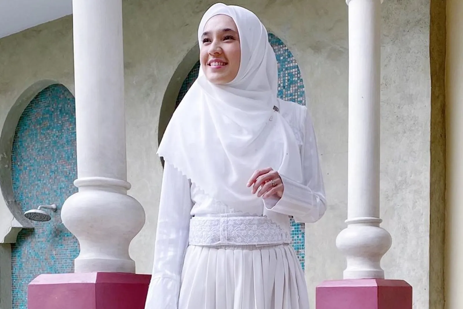 Ramadan Terindah, Ini Kata Dhini Aminarti Soal Ibadah & Keluarga