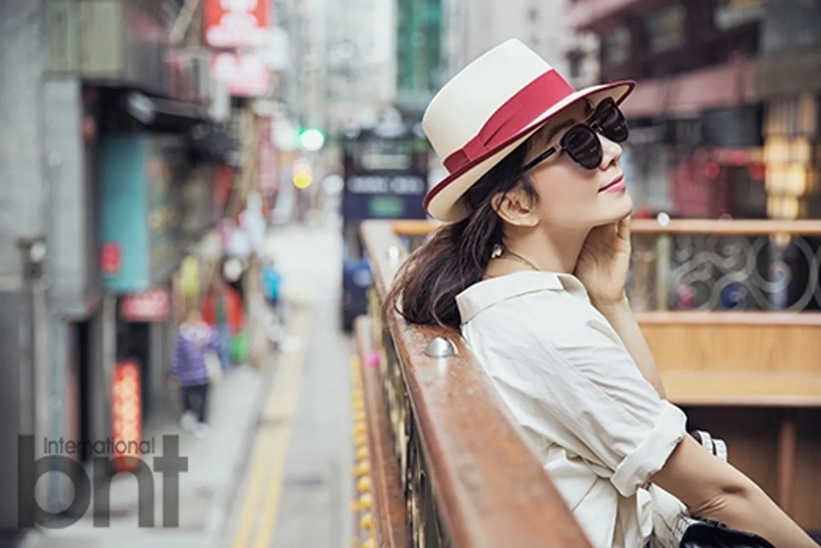 Totalitas Berkarya, Ini Perjalanan Karier Kim Hee-ae yang Mengesankan