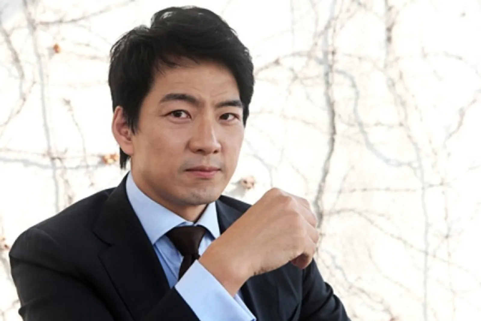 Bikin Iri! 7 Aktor Korea Ini Memilih Menikah dengan Kalangan Non Seleb