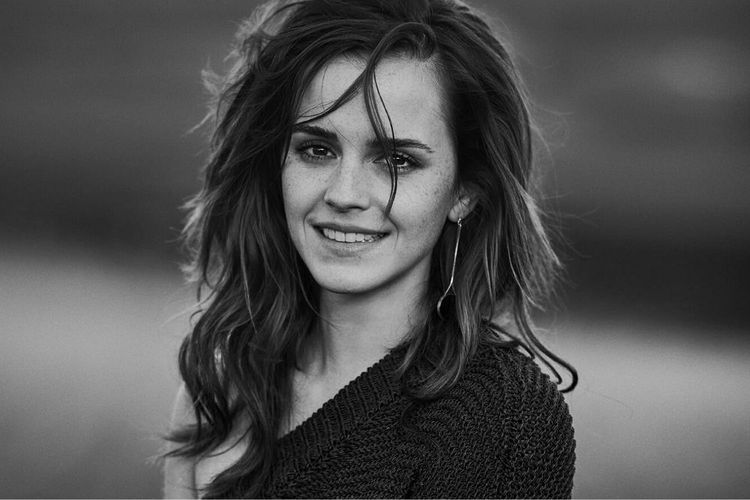 Ramaikan Instagram dengan #BlackoutTuesday, Emma Watson malah Dikritik