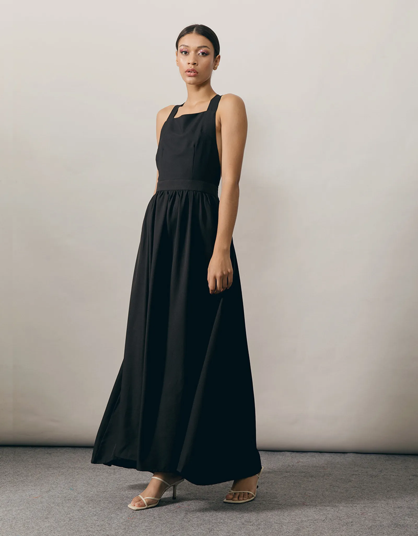 #PopbelaOOTD: Kumpulan Maxi Dress dari Brand Lokal