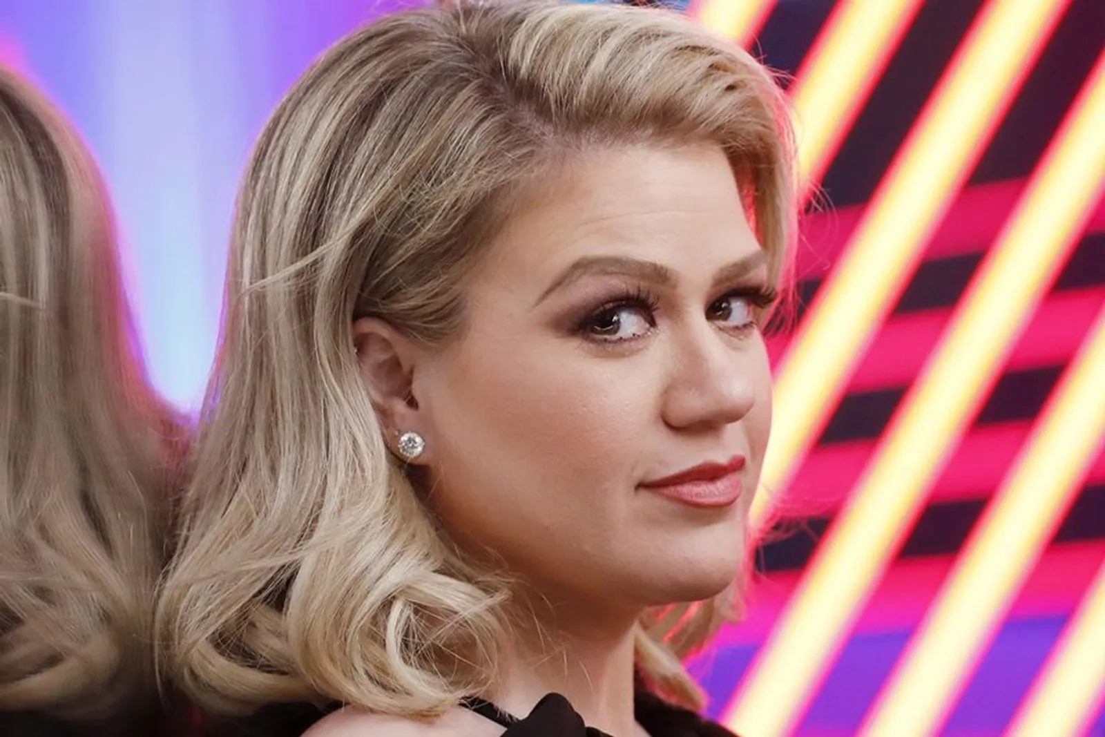 Kelly Clarkson dan 4 Seleb Hollywood yang Bercerai di Tengah Pandemi