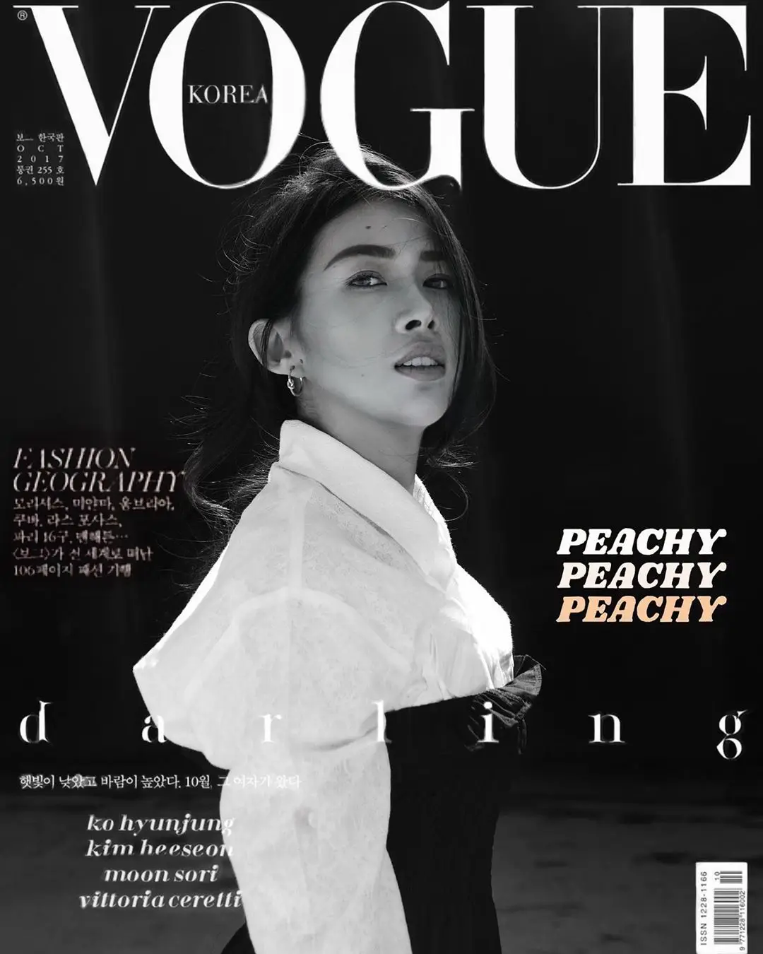 Deretan Gaya Selebgram Indonesia Ikut Vogue Challenge