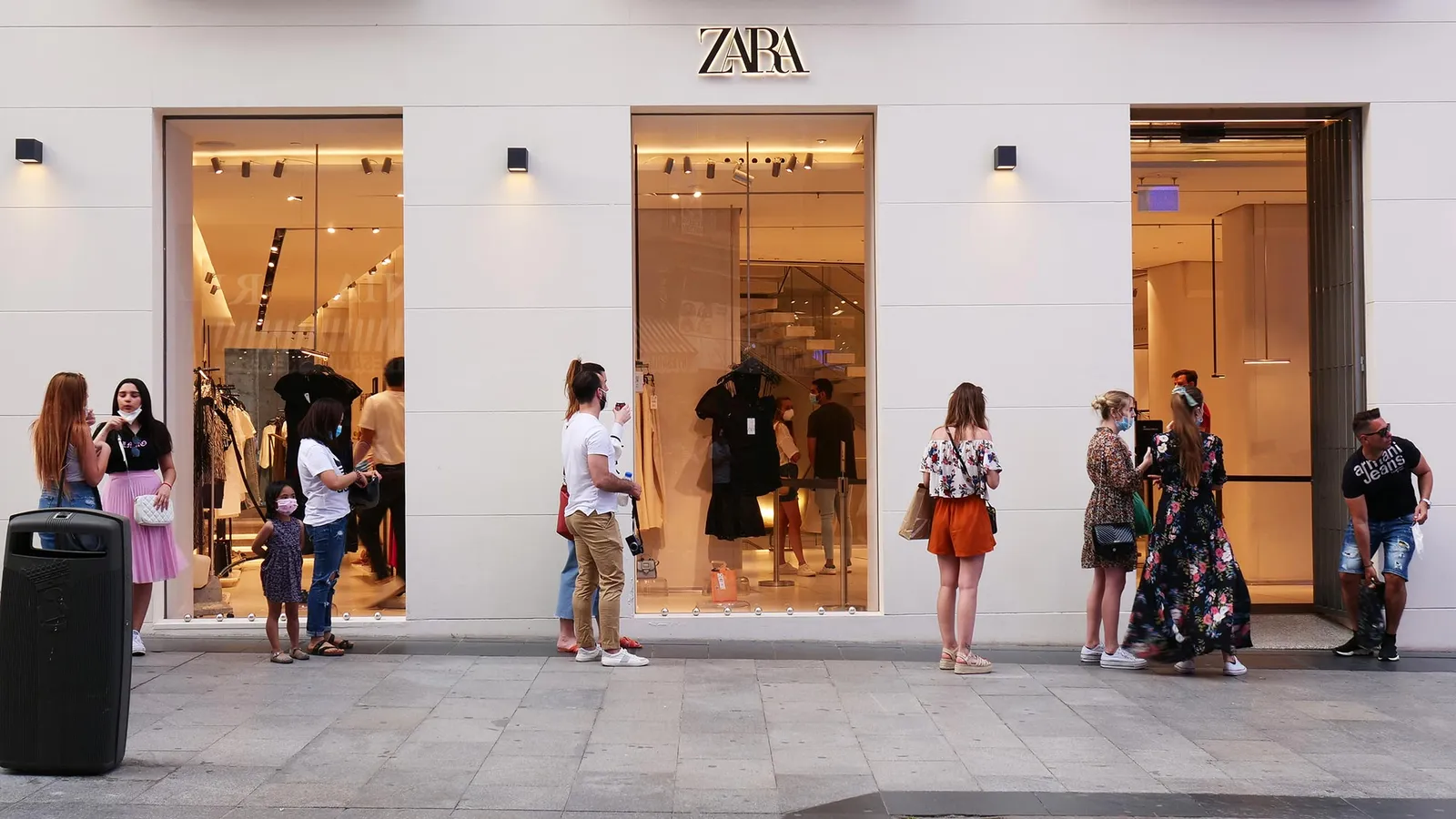 Dampak Virus Corona, Zara akan Tutup 1.200 Toko di Dunia
