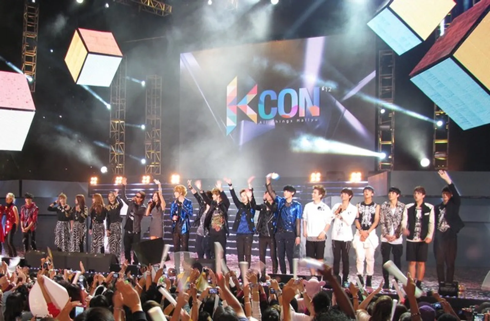 Seru Banget, Nantikan KCON 2020 di Shopee Live Kpop Fest, GRATIS!