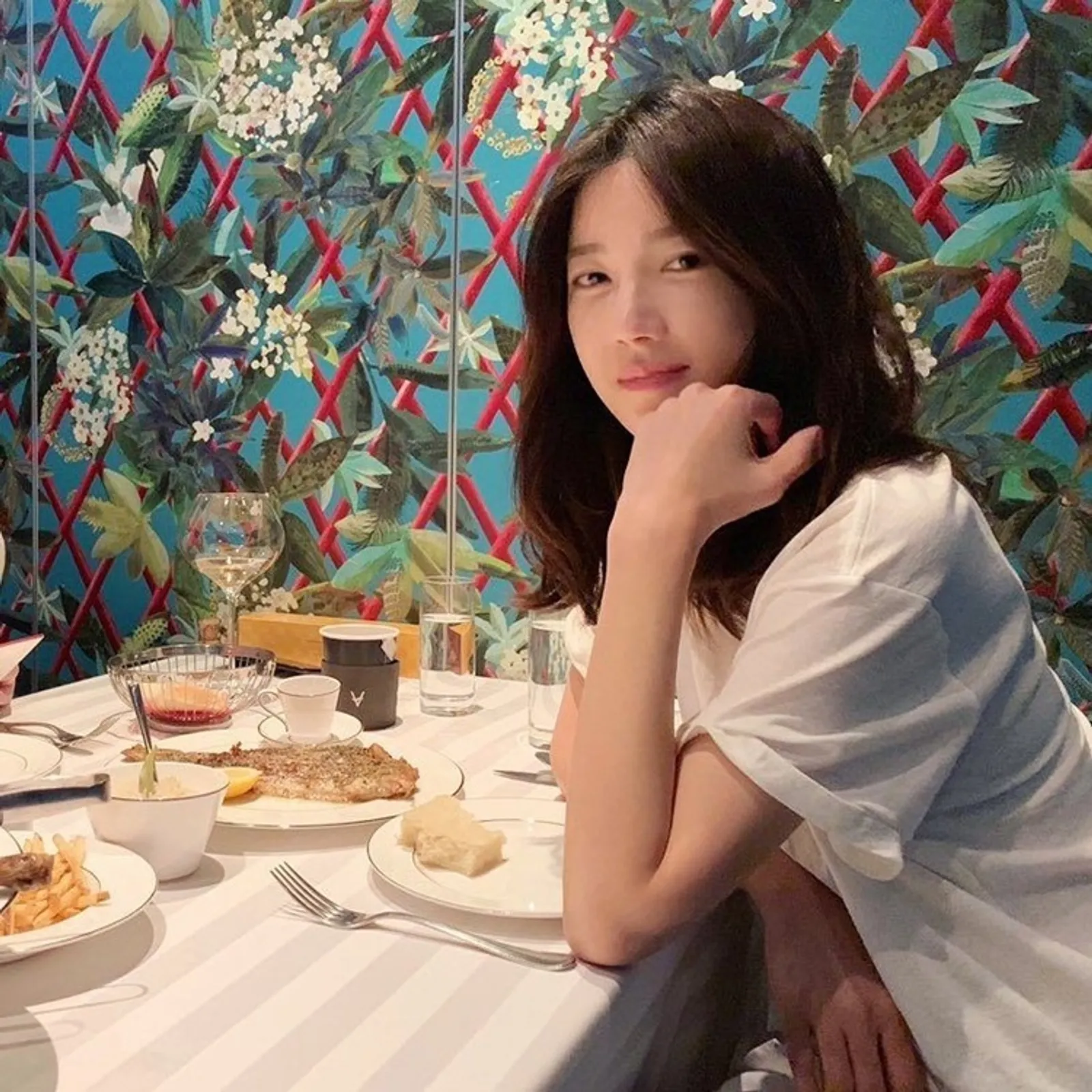 Tetap Bahagia, 9 Artis Korea Ini Masih Betah Single Setelah Bercerai