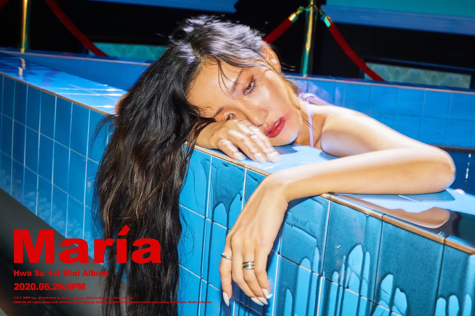 Disebut Tak Sesuai Standar Kecantikan Korea, Hwasa Rilis Lagu "Maria"