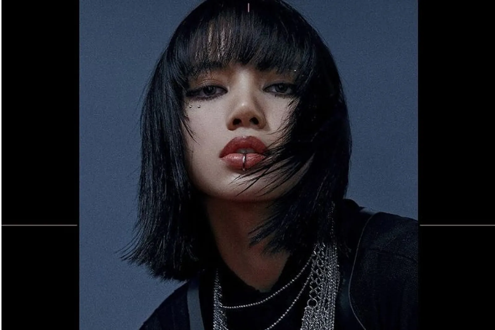 Berani Tampil Beda, Ini 5 Potret Makeup Bold Versi Idol Kpop